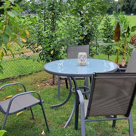 アパート Grundel