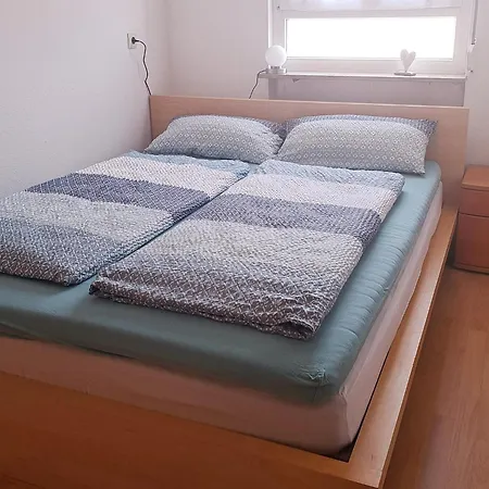 アパート Grundel